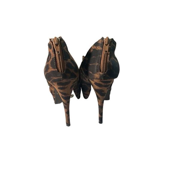 Metaphor Leopard Print Ruffle Stilettos - Picture 3 of 15